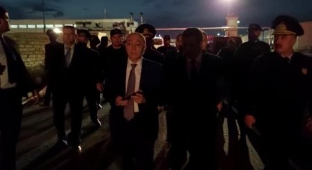 Kəmaləddin Heydərov yanğın baş verən ərazidə - FOTO