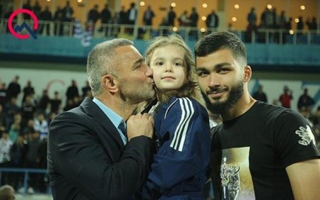 Qurban Qurbanov və övladları - FOTO