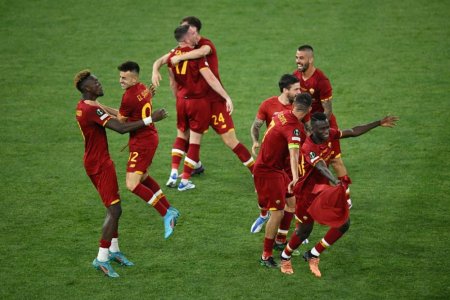 "Roma" klubu UEFA Konfrans Liqasının 2021/2022-ci il mövsümünün qalibi olub