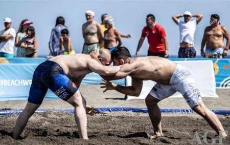 Çimərlik güləşçilərimiz dünya seriyasının ilk mərhələsində 38 min 800 xal qazanıblar