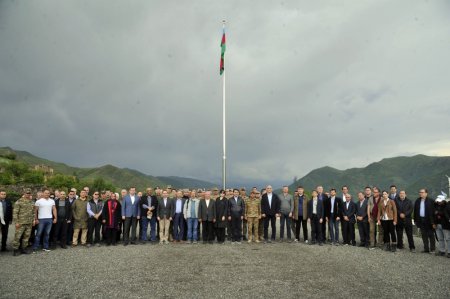 Diplomatik korpusun nümayəndələri Kəlbəcərdə erməni vəhşiliyinin şahidi olublar Diplomatik korpusun nümayəndələri Kəlbəcərdə erməni vəhşiliyinin şahidi olublar