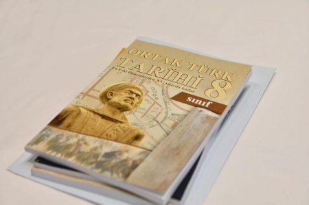 “Ortaq Türk tarixi”, “Ortaq Türk ədəbiyyatı” və “Türk dünyasının coğrafiyası” dərslikləri qəbul edilib