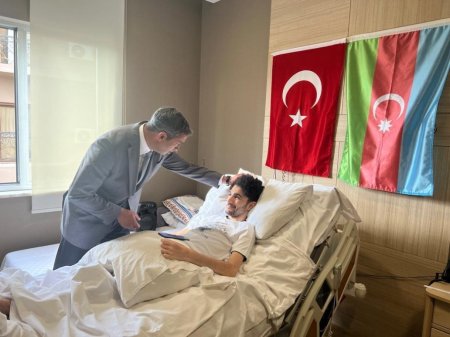 Türkiyədə müalicə olunan qazilərimiz ziyarət olunub