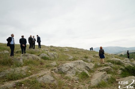 Türk Dövlətləri Təşkilatına üzv və müşahidəçi ölkələrin beyin mərkəzlərinin nümayəndələri Şuşanın görməli yerləri ilə tanış olublar