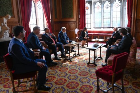 Sahibə Qafarova: Biz parlament üzvləri olaraq, Böyük Britaniya ilə əlaqələrimizi daha da inkişaf etdirməkdə maraqlıyıq Sahibə Qafarova: Biz parlament üzvləri olaraq, Böyük Britaniya ilə əlaqələrimizi daha da inkişaf etdirməkdə maraqlıyıq