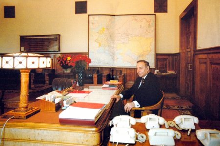 1969-cu ilin iyulundan başlayan Heydər Əliyev yolu Azərbaycanı zəfərdən-zəfərə, zirvədən-zirvəyə aparır 1969-cu ilin iyulundan başlayan Heydər Əliyev yolu Azərbaycanı zəfərdən-zəfərə, zirvədən-zirvəyə aparır