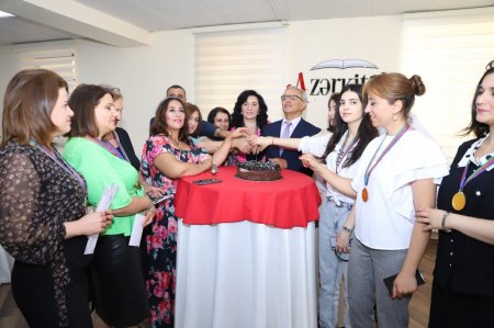 “A Media” 22 İyul Milli Mətbuat Günü ilə əlaqədar "Qələmlə Vətənə Xidmət Edənlər" adlı tədbir keçirib. “A Media” 22 İyul Milli Mətbuat Günü ilə əlaqədar "Qələmlə Vətənə Xidmət Edənlər" adlı tədbir keçirib.