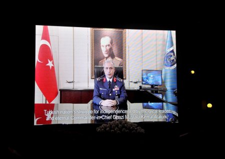 Bakıda Türkiyənin Zəfər bayramı qeyd edilib - FOTOLAR Bakıda Türkiyənin Zəfər bayramı qeyd edilib - FOTOLAR