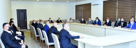 Fikrət Məmmədov hakimlərlə müşavirə keçirdi - FOTO