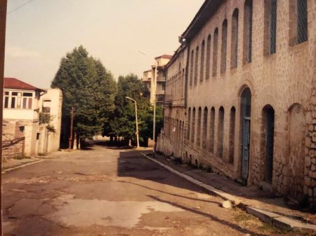 22 il əvvəl Şuşada gizli çəkilmiş FOTOLAR 22 il əvvəl Şuşada gizli çəkilmiş FOTOLAR