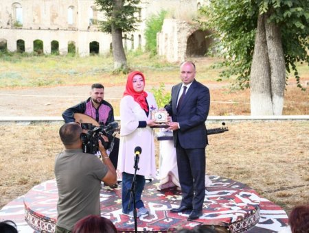 Şuşa şəhərində “Məclisi-üns” ədəbi məclisinin toplantısı olub - FOTOLAR