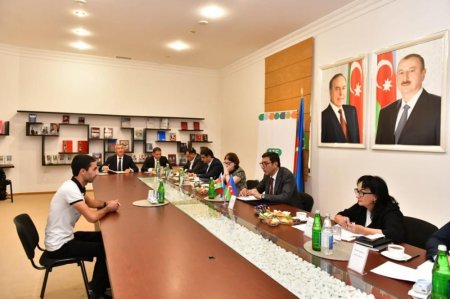 Gənclər və idman naziri Fərid Qayıbov Göyçay və Ağdaş rayonlarının sakinləri ilə görüşüb