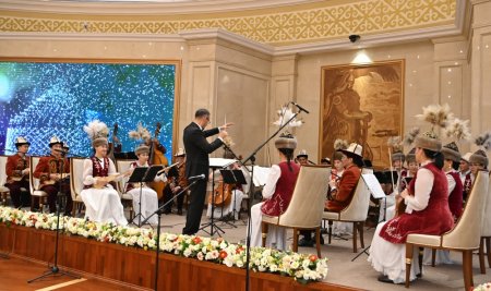 Qırğızıstan Prezidenti Sadır Japarovun adından Azərbaycan Prezidenti İlham Əliyevin şərəfinə rəsmi qəbul təşkil edilib YENİLƏNƏCƏK