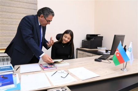 Medianın İnkişafı Agentliyində Ümumdünya Uşaq Hüquqları Gününə həsr edilmiş kampaniya çərçivəsində görüş təşkil edilib