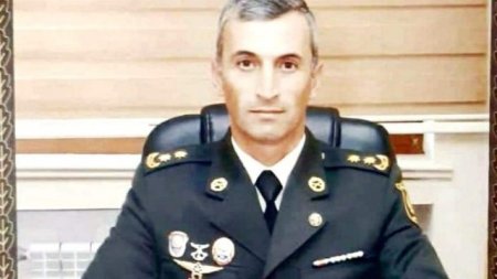 Ehtiyatda olan zabit yol qəzasında öldü (FOTO)