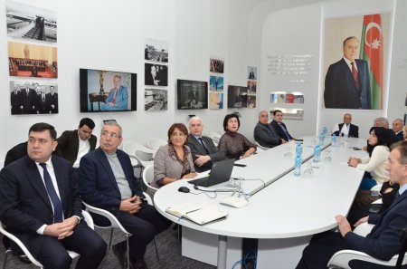 Ümummilli Liderin zəngin irsi gələcək nəsillər üçün iftixar mənbəyidir Ümummilli Liderin zəngin irsi gələcək nəsillər üçün iftixar mənbəyidir