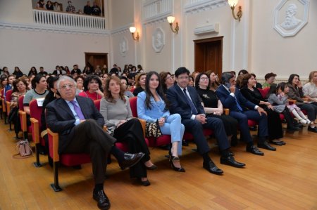 Xalq artisti Fərhad Bədəlbəylinin 75 illiyi qeyd olunub