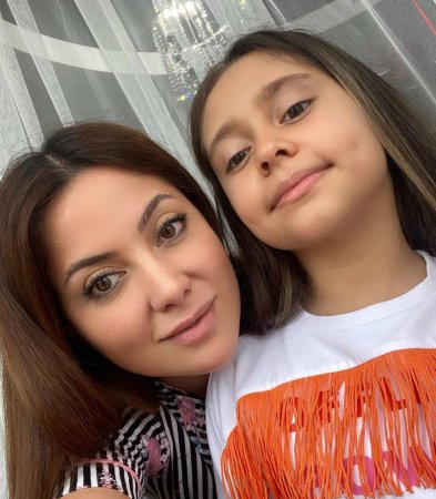 Ayanın qızı VİRUSA YOLUXDU - FOTO