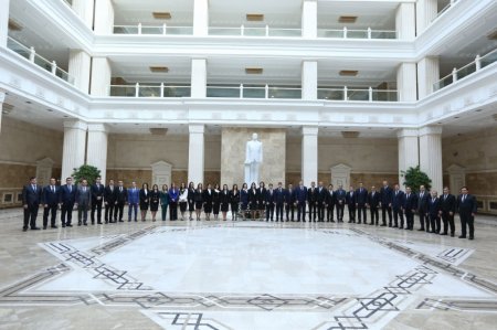 Ali Məhkəmənin Plenumunun iclasında məhkəmələrə yeni təyin olunan 40 hakim and içib