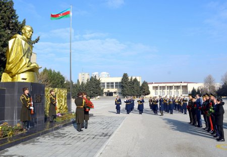 “Ulu Öndərin sevimli qəhrəmanları” silsiləsindən tədbirlər həftəsinə start verilib “Ulu Öndərin sevimli qəhrəmanları” silsiləsindən tədbirlər həftəsinə start verilib