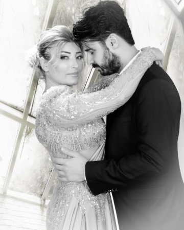 Emrahın gəlini ilə bağlı yeni məlumat: Zaqataladandır... - FOTO Emrahın gəlini ilə bağlı yeni məlumat: Zaqataladandır... - FOTO