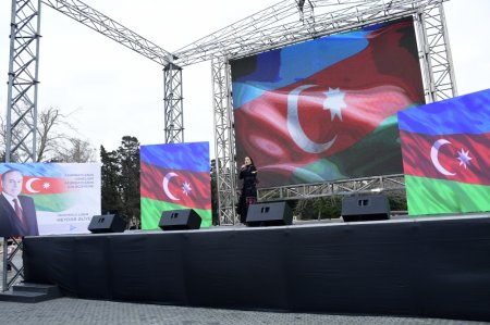 “Heydər Əliyev İli” çərçivəsində Dənizkənarı Milli Parkda konsert proqramı təşkil olunub FOTO