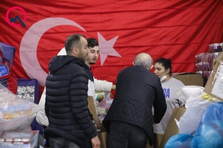 Yorğan gətirən kim, yemək gətirən kim... - FOTOLAR Yorğan gətirən kim, yemək gətirən kim... - FOTOLAR