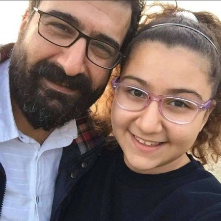 Türkiyəli müğənni ailəsi ilə zəlzələdə HƏLAK OLDU - FOTO 