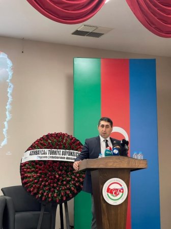 Kədərdə və taledə çiyin-çiyinə - FOTOLAR Kədərdə və taledə çiyin-çiyinə - FOTOLAR
