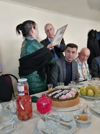 Bu gün "Qəbələnin səsi" ədəbi birliyin üzvü Mənsurə Ağayevanın "Mənim könül dünyam" adlı kitabının təqdimatı oldu - FOTOLAR