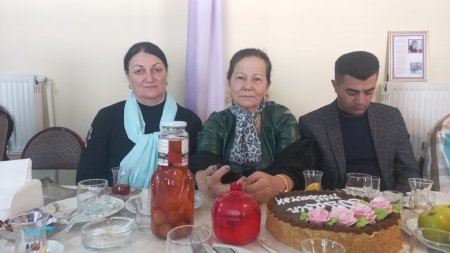 Bu gün "Qəbələnin səsi" ədəbi birliyin üzvü Mənsurə Ağayevanın "Mənim könül dünyam" adlı kitabının təqdimatı oldu - FOTOLAR