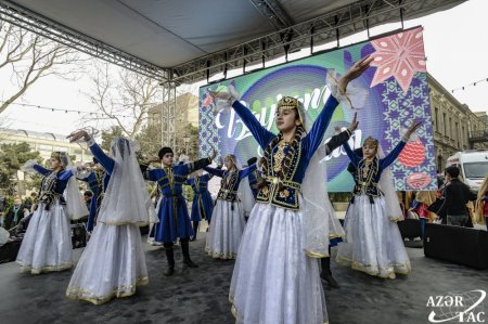 İçərişəhərdə “Bayram qalası” günləri başlayıb - FOTOLAR