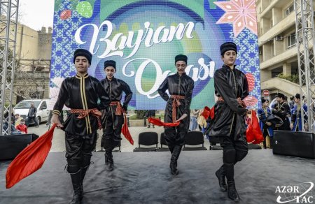 İçərişəhərdə “Bayram qalası” günləri başlayıb - FOTOLAR