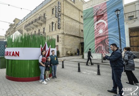 İçərişəhərdə “Bayram qalası” günləri başlayıb - FOTOLAR