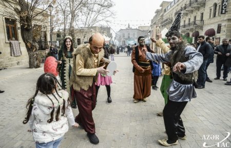İçərişəhərdə “Bayram qalası” günləri başlayıb - FOTOLAR