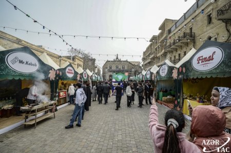 İçərişəhərdə “Bayram qalası” günləri başlayıb - FOTOLAR