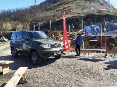 Laçın-Xankəndi yolu: Ötən gün ekoaksiya ərazisindən 81 avtomobil keçib - FOTO Laçın-Xankəndi yolu: Ötən gün ekoaksiya ərazisindən 81 avtomobil keçib - FOTO