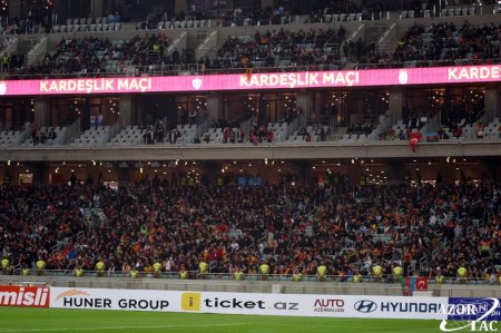 “Qarabağ” – “Qalatasaray” xeyriyyə oyunu başlayıb - FOTOLAR