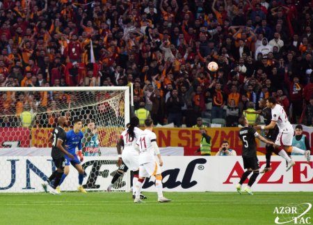 “Qarabağ” – “Qalatasaray” xeyriyyə oyunu başlayıb - FOTOLAR