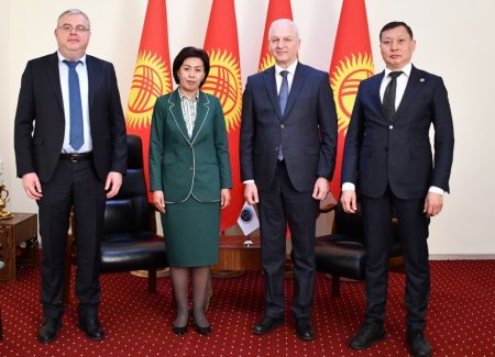 Beynəlxalq Türk Akademiyası ilə Qırğızıstan arasında əməkdaşlıq məsələləri müzakirə edilib