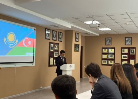 Aktauda Azərbaycanlıların Soyqırımı Günü ilə əlaqədar tədbir keçirilib - FOTOLAR Aktauda Azərbaycanlıların Soyqırımı Günü ilə əlaqədar tədbir keçirilib - FOTOLAR