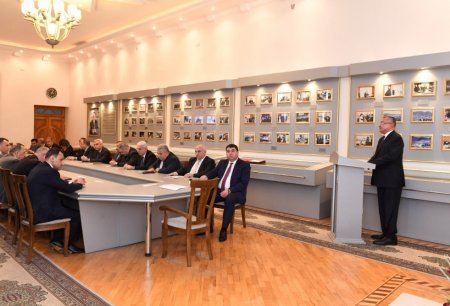 Dövlət Komitəsində Ümummilli Lider Heydər Əliyevin 100 illiyinə həsr olunmuş tədbir keçirilib - FOTO
