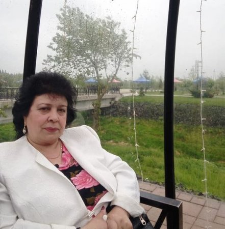 PÜSTƏ HÜSEYNOVA: QAYTARDIN SƏN MƏNİ - FOTO