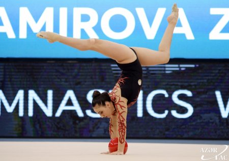 Dünya kuboku: Gimnastımız Zöhrə Ağamirova yarışın finalına yüksəlib - FOTO