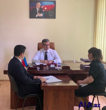 Novruz Aslanov seçicilərini qəbul edib -Fotolar Novruz Aslanov seçicilərini qəbul edib -Fotolar