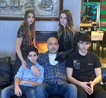 Mübariz Mənsimovun qızının ad günündən görüntülər - FOTOLAR
