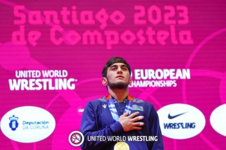 Güləşçimiz Elmir Əliyev U-20 Avropa çempionu olub - FOTO