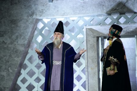 Vaqif Poeziya Günlərinə “Vaqif dünyası” tamaşası ilə yekun vurulub - FOTO Vaqif Poeziya Günlərinə “Vaqif dünyası” tamaşası ilə yekun vurulub - FOTO