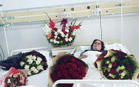 Xalq artisti xəstəxanaya yerləşdirildi - FOTOLAR