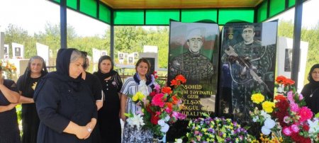 İki qardaş-ikisi də hərbçi, ikisi də İkinci Vətən Müharibəsi iştirakçısı-BİRİ ŞƏHİD, BİRİ QAZİ – ŞƏHİD QARDAŞ ELŞƏN MEHBALIYEVİN BU GÜN CƏNNƏTDƏKİ ÜÇÜNCÜ DOĞUM GÜNÜDÜR, ONUN 29 YAŞI TAMAM OLUR… – FOTOLAR – YENİLƏNİB